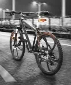 Cycling Wireless Turning Signal Light Visible Day And Night USB Charging For Bike, Electric Bycicle And Scooter -rockbros-shop Cycling Wireless Turning Signal Light for Bycicle and Scooter 498284 2